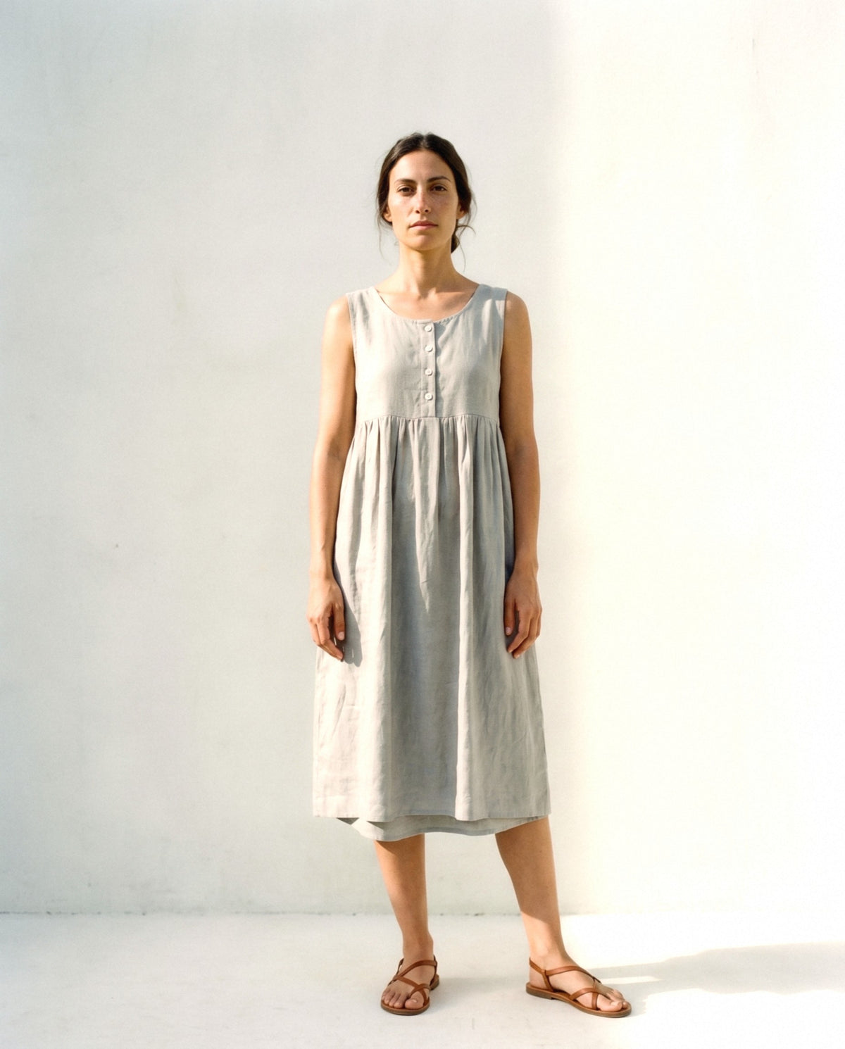 Button Front Gathered Midi in light grey, front view