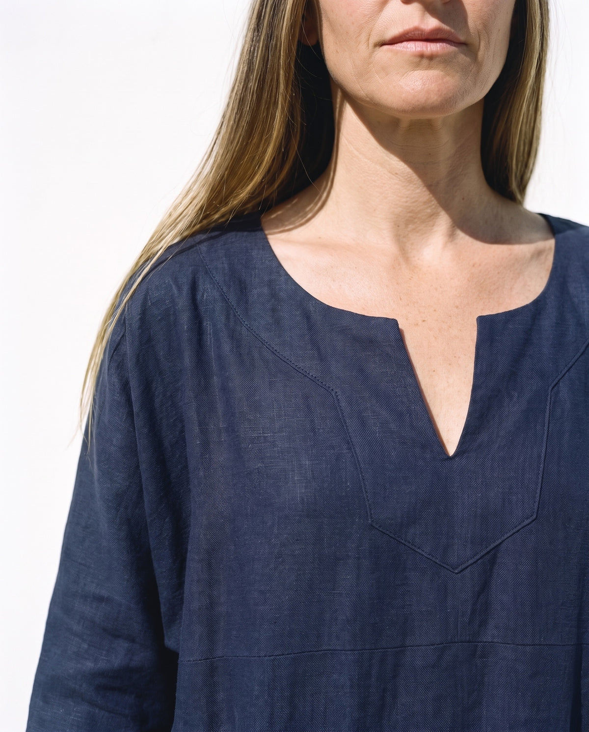 Batwing Linen Kaftan in navy