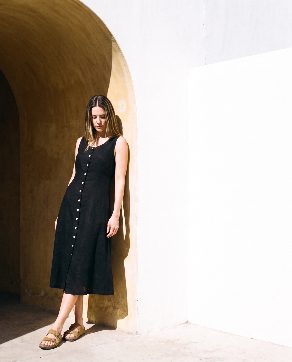 Button Front Linen Midi in black