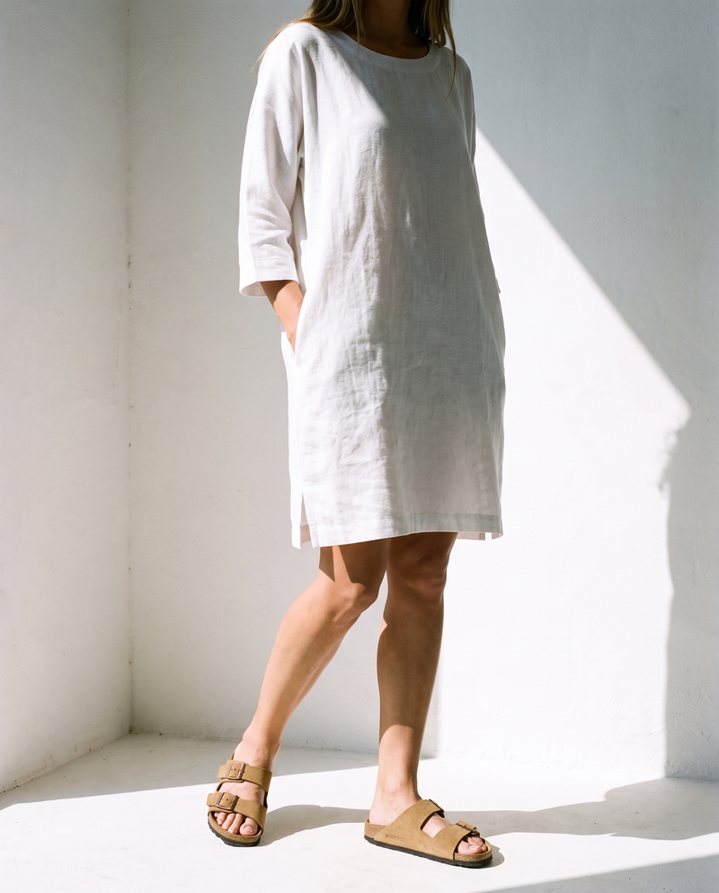 Oversized Linen Shift in white