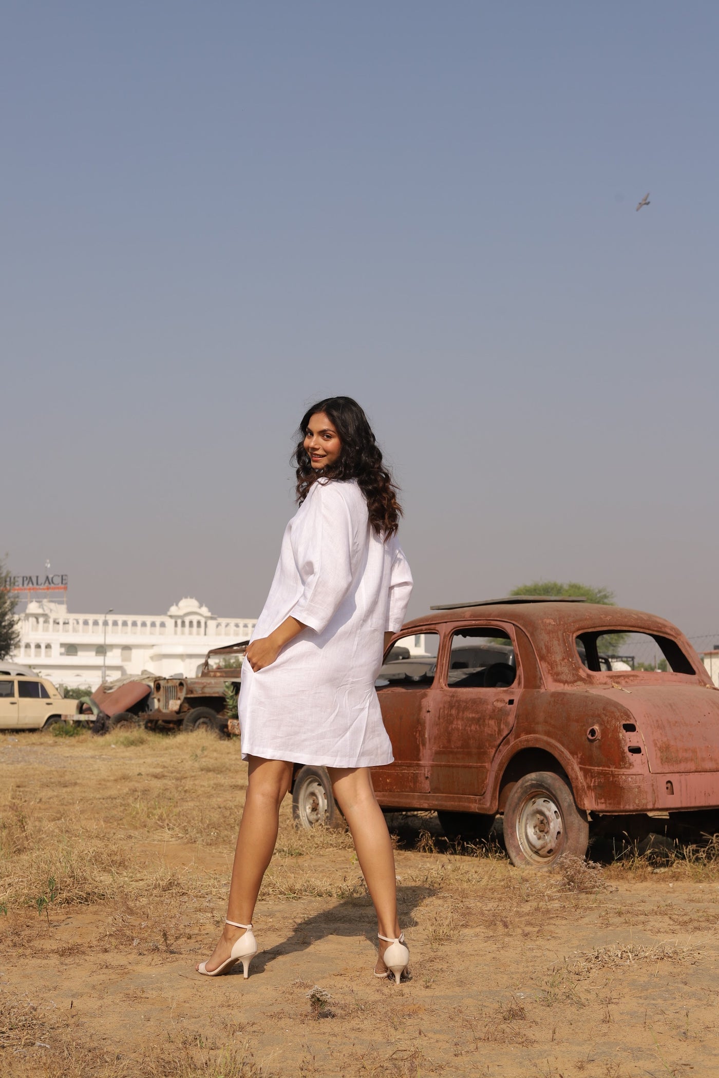 White oversized linen shift in washed linen, photographed in Jaipur