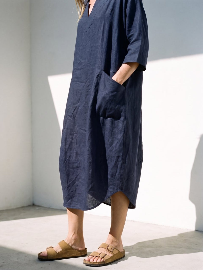 Batwing Linen Kaftan in navy