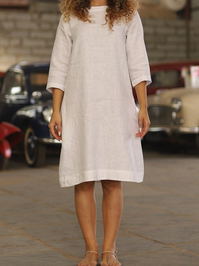 Ivory oversized linen shift in washed linen, photographed in Jaipur