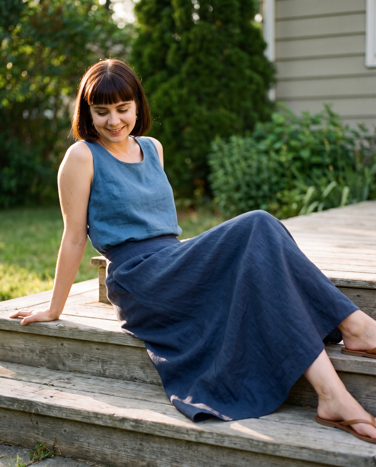 Long Linen Maxi Skirt in navy linen