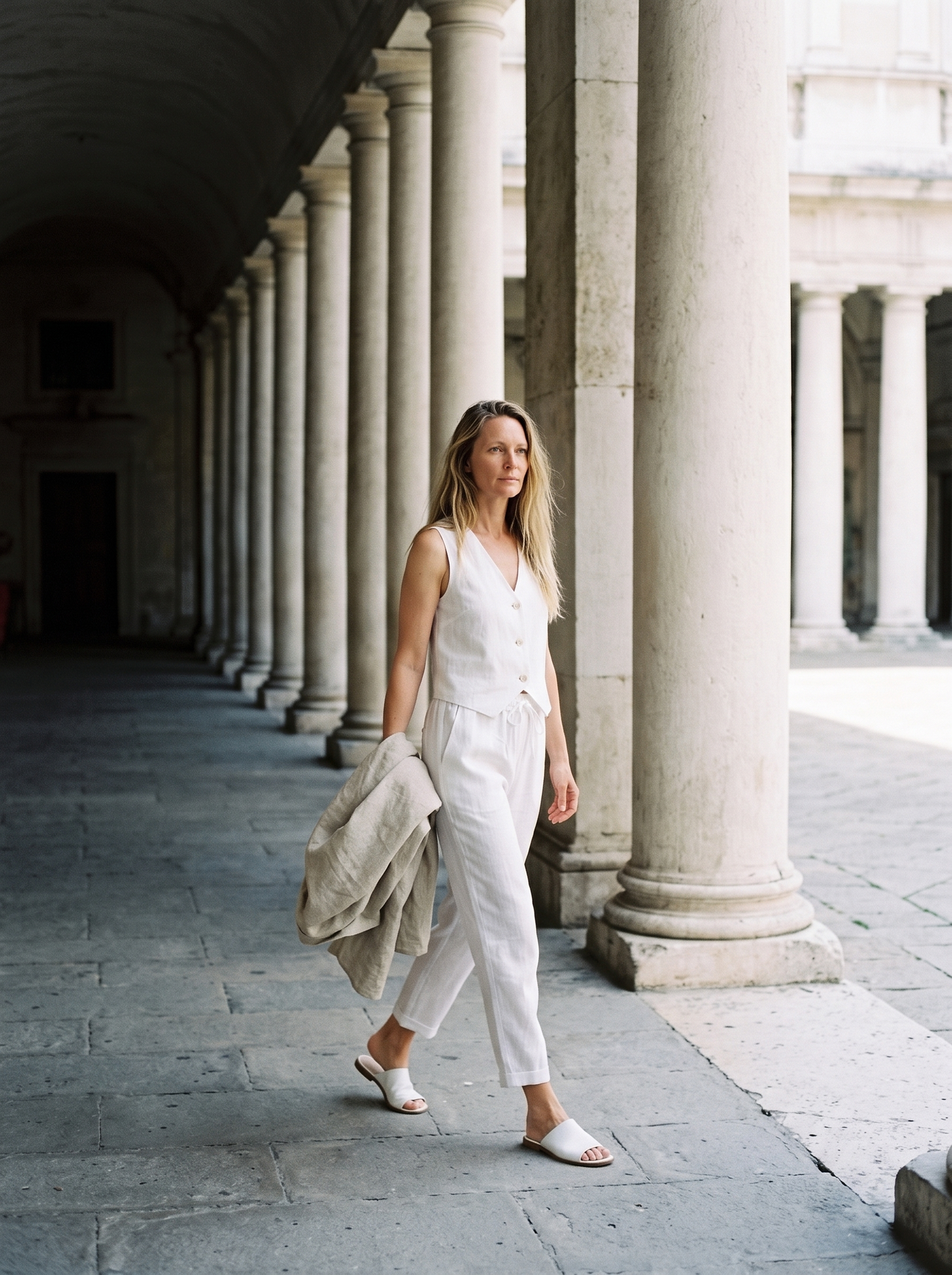 Sleeveless Linen Waistcoat
