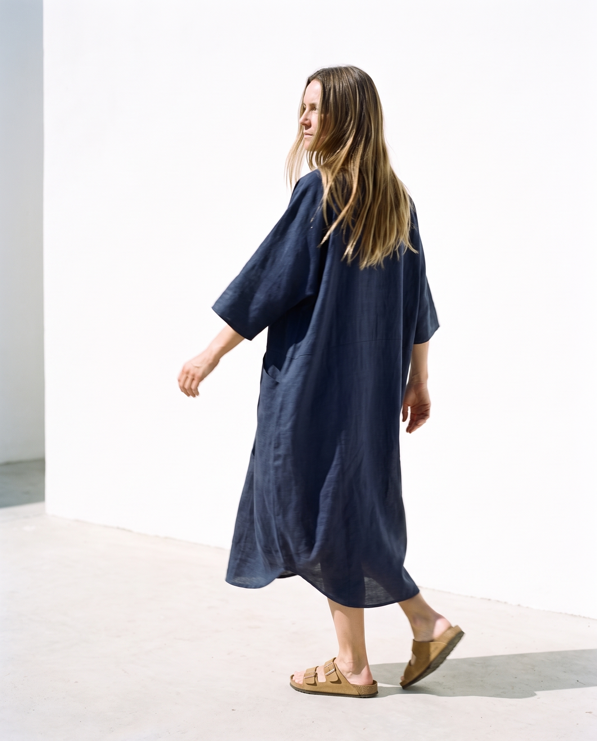 Batwing Linen Kaftan in navy