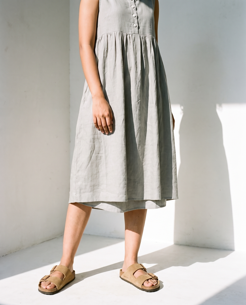 Button Front Gathered Midi in light grey