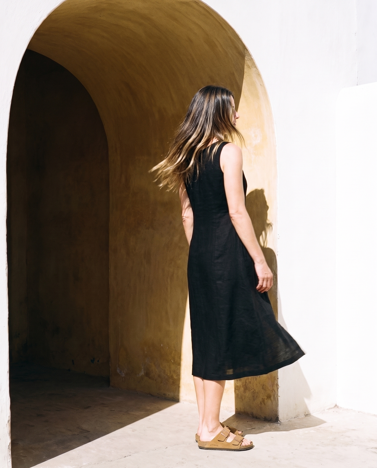 Button Front Linen Midi in black