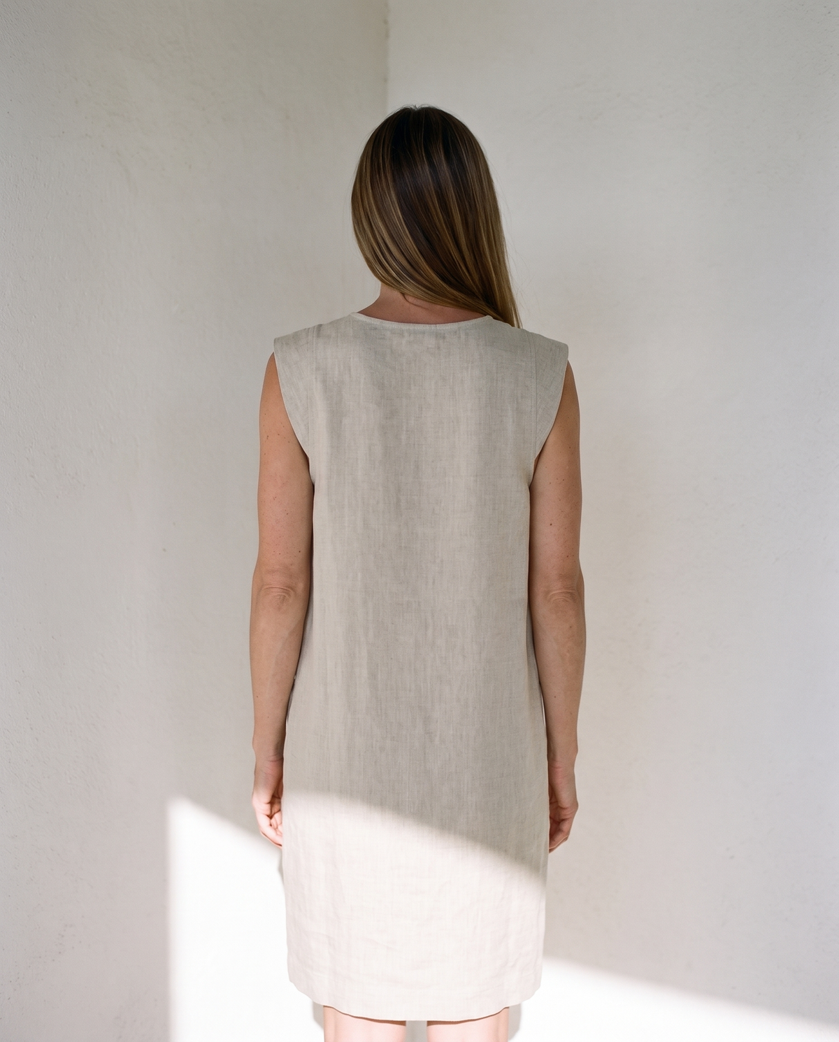 Patch Pocket Sleeveless Linen Shift Dress PIA