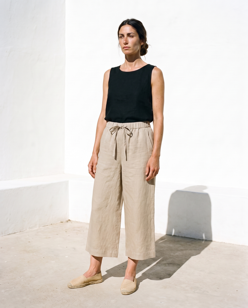 Carla Culottes in natural, front, full length