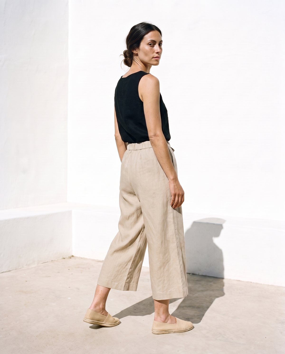 Carla Culottes in natural, turning away, side and back