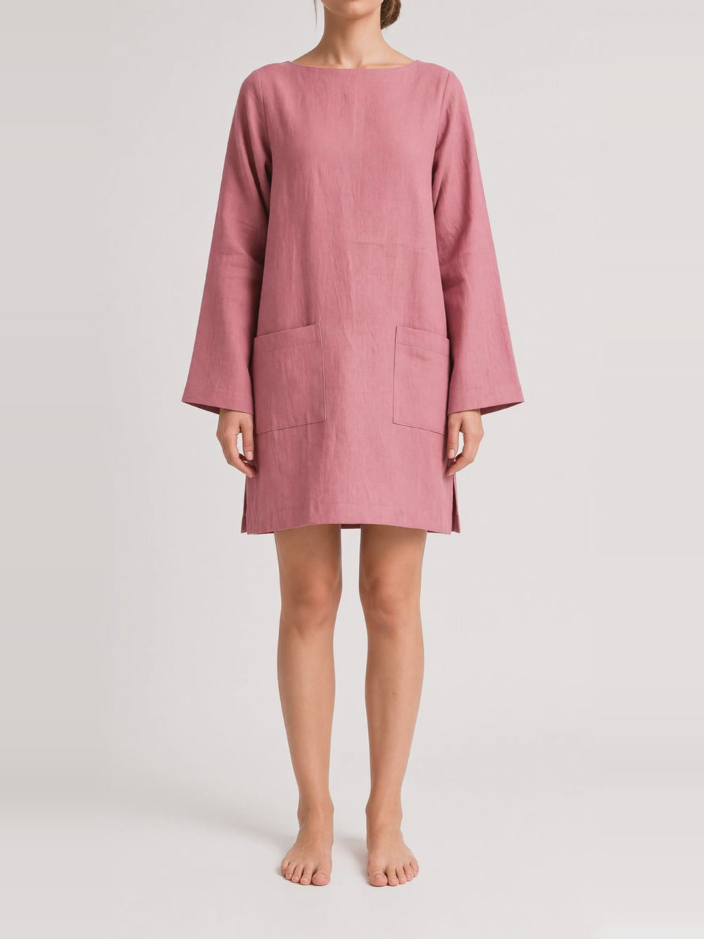 Oversized Linen Shift in rose, turning in the studio